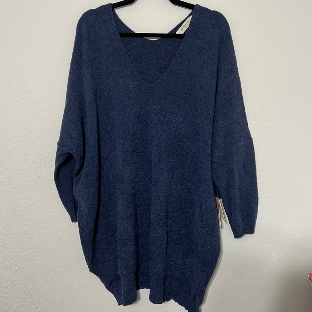 NWT- tunic sweater